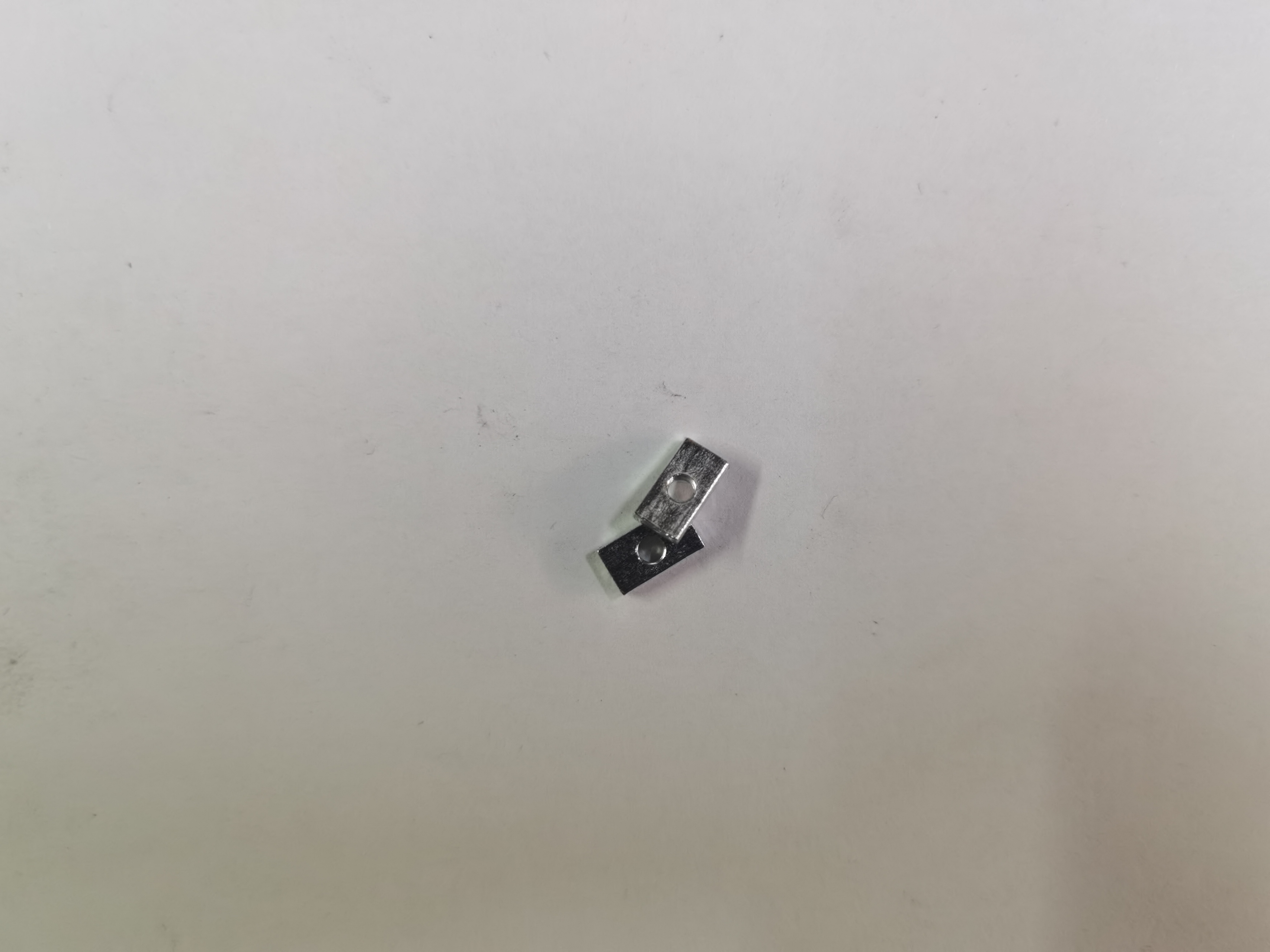 温州鑫峰紧固件有限公司